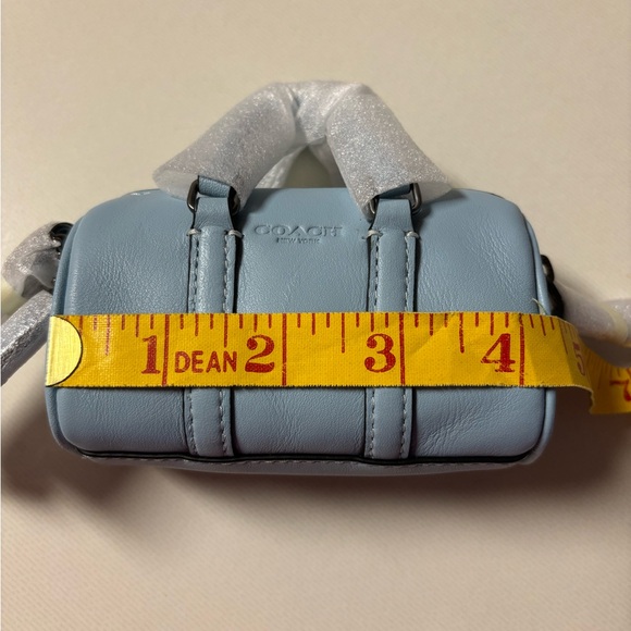 Coach Micro Venturer Key Fob - NWT - Picture 12 of 14